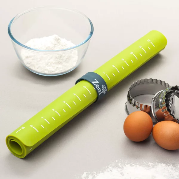 zeal-n174_silicone-pastry-mat-in-lime_lifestyle_900x900