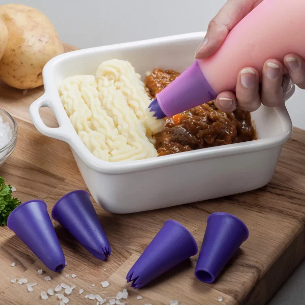 zeal-n85_silicone-piping-bag_in-use-piping-potato_2000x2000