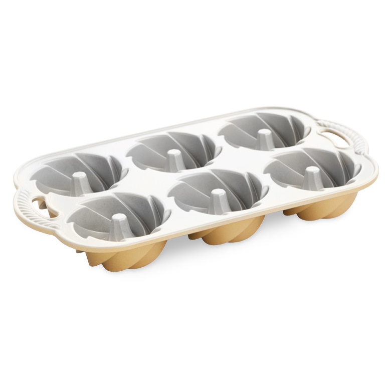 Nordic Ware Heritage Bundlette Pan - Image 3