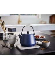 Beka_Saga_Indigo_TeaKettle_LS_01