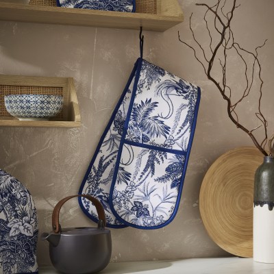 Ulster Weavers Willow Toile Double Oven Glove - Image 2